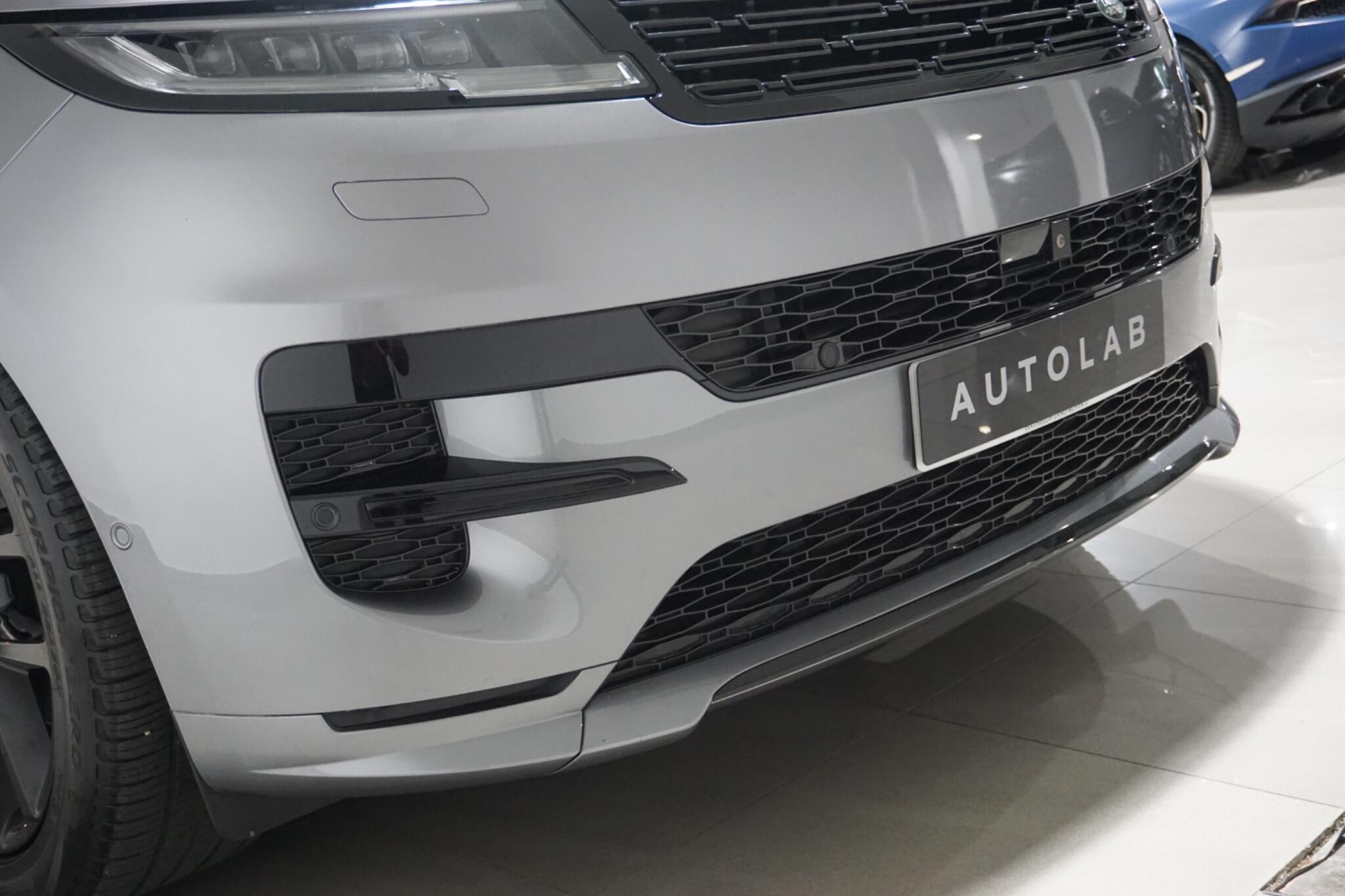 Land Rover Range Rover Sport 3.0 D300 MHEV Dynamic SE SUV 5dr Diesel Auto 4WD Euro 6 (s/s) (300 ps)